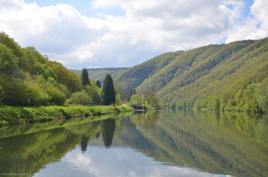 Gite D L'Ardoise Prive Fumay Esterno foto